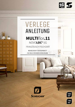 Titelseite einer Verlegeanleitung für französisches Fischgrät-Parkett. Der Raum zeigt französisches Fischgrät-Parkett und diverse Möbelstücke. Das Titelblatt enthält den Titel des Dokuments sowie das Scheucher-Logo.